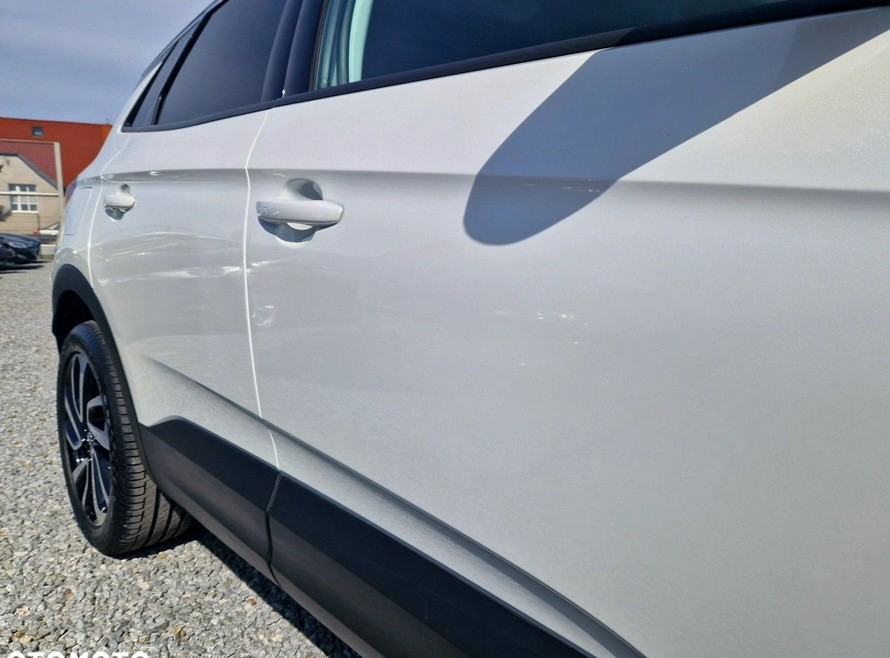 Opel Grandland X cena 69999 przebieg: 79000, rok produkcji 2018 z Dębno małe 781